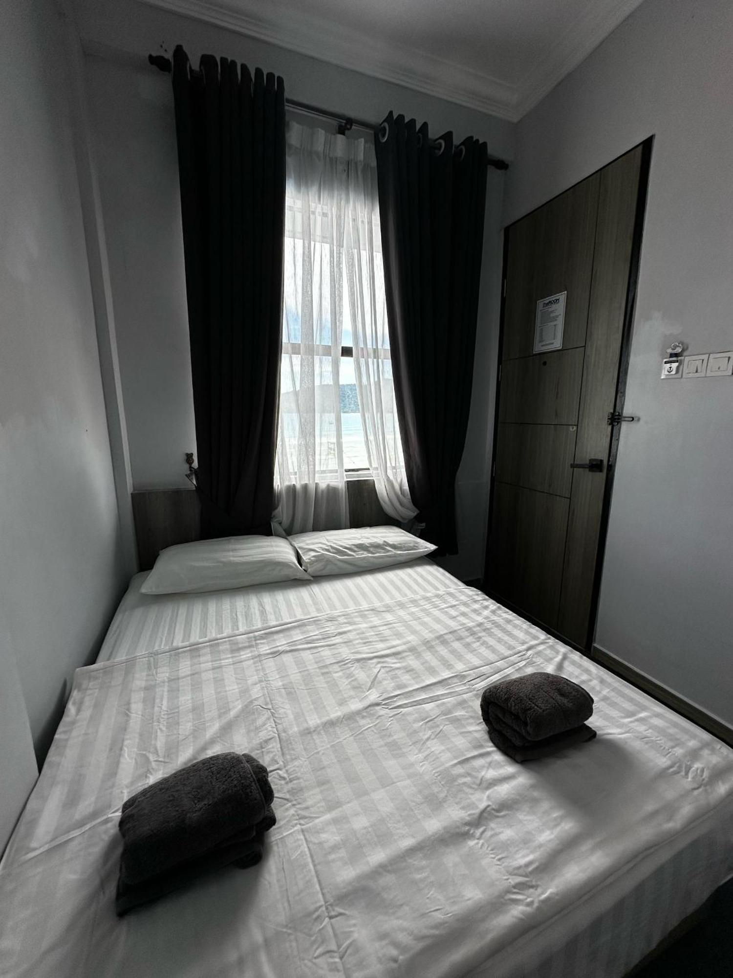 The Room Perhentian - Long Beach Kampung Kuala Besut Εξωτερικό φωτογραφία